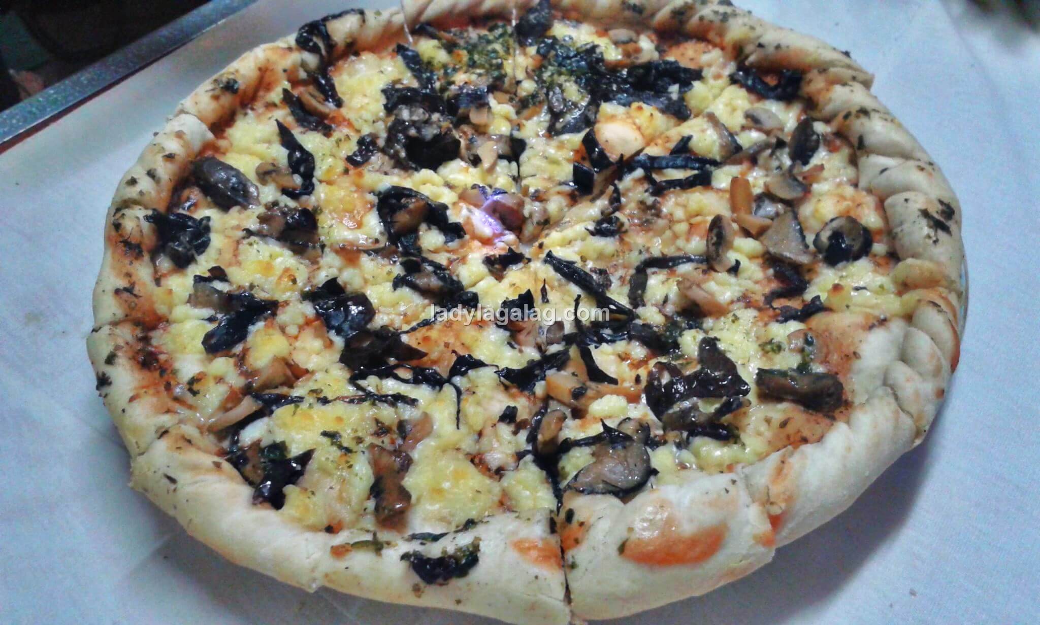 Chef Arnold’s Pizza, a pizza shop in Mandaluyong that offers wild mushroom as toppings