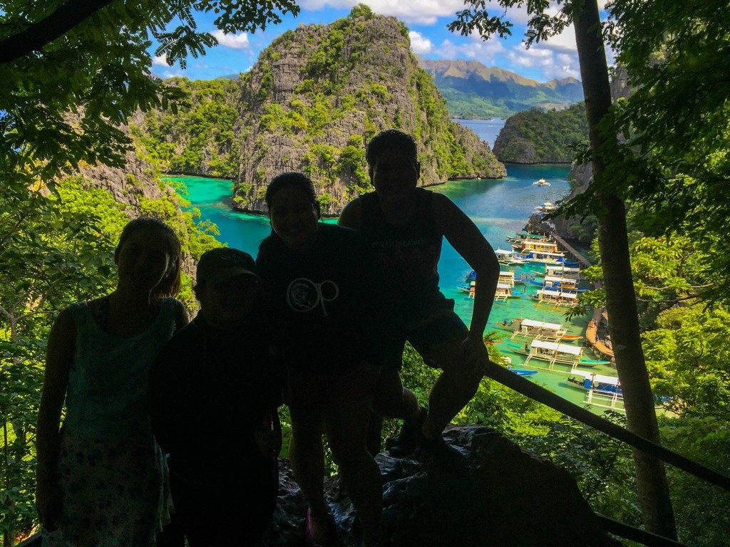 Have a vacation with your friends in Coron tourist spots