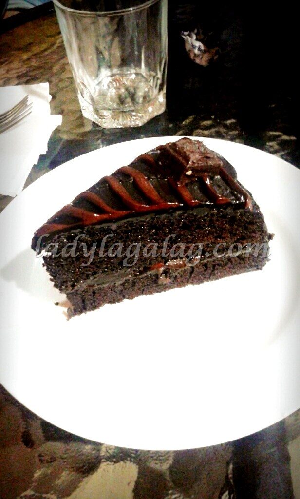 Have this dessert in MOA. A slice of Chocolate Hazelnut in Chocolat