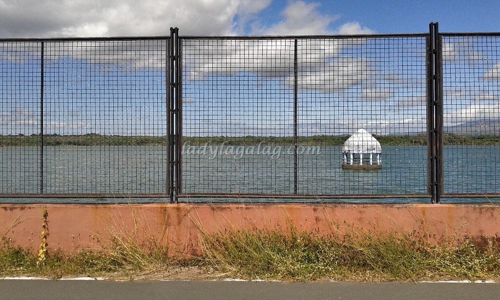 Things to do in Quezon City: View the La Mesa Dam from afar