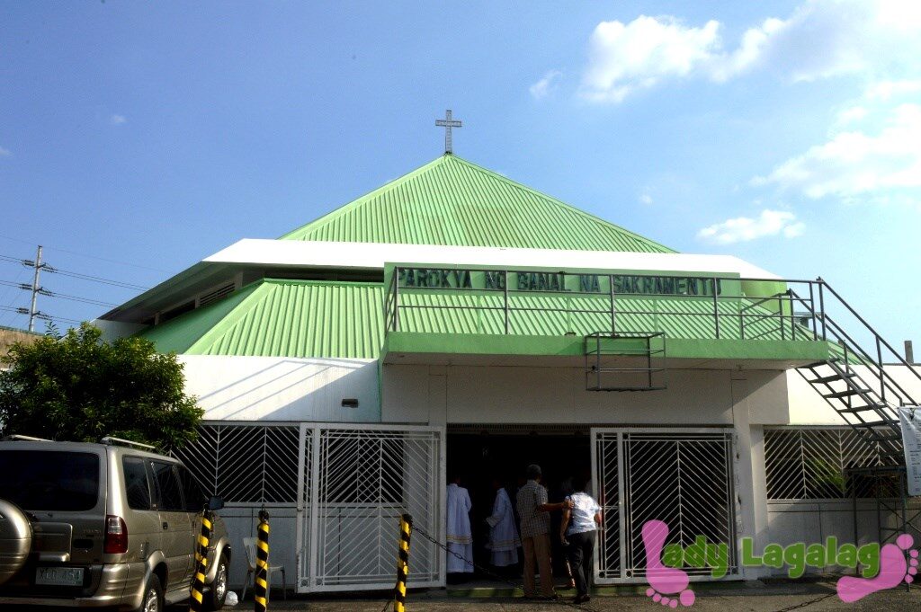 Churches in Manila: Parokya ng Banal na Sakramento