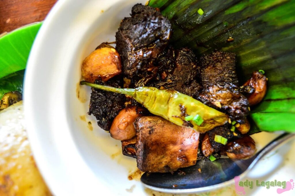 Have you ever had a twice cooked adobo in your whole life? Probably not. Visit this restaurant in Glorietta to try!