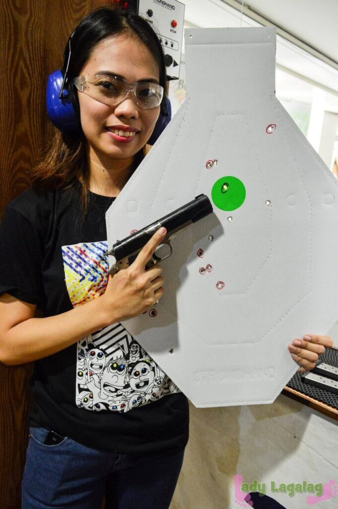 Things to do in Quezon City: Target the bull’s eye by holding a gun