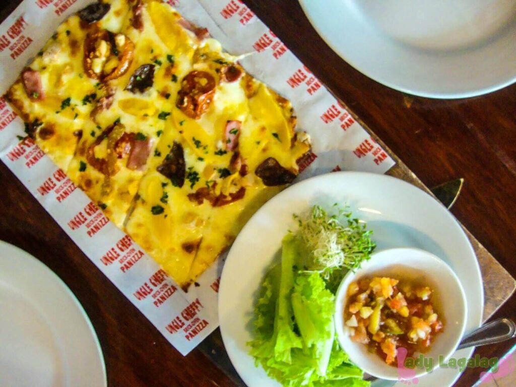 While you are in Venice Piazza Mall, why not try to devour panizza at this restaurant in McKinley.