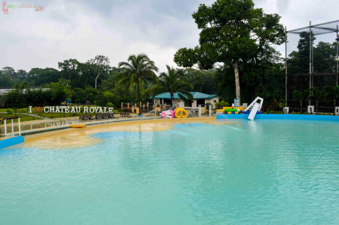 a huge pool of a resort in Batangas