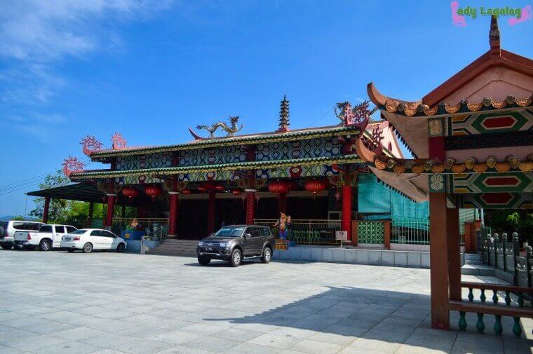 Kota Kinabalu City Tour Puh Toh Tze Temple Inside