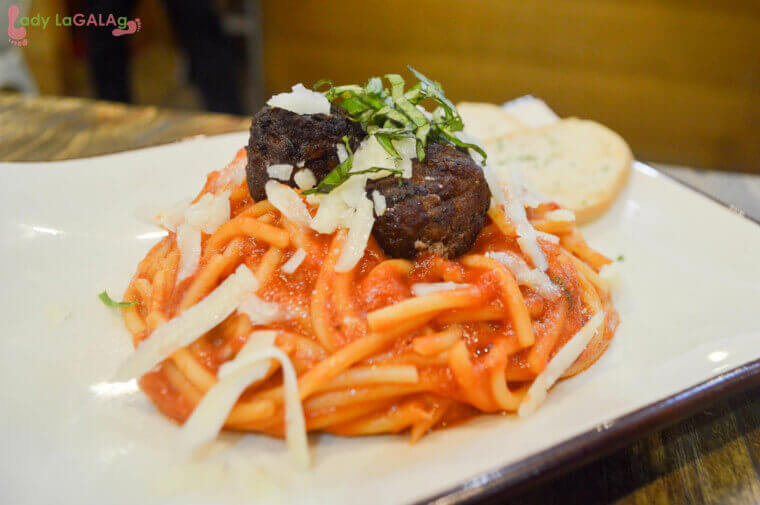 The Angus Meatballs Pasta of Pitmaster’s Smokehouse in Kapitolyo
