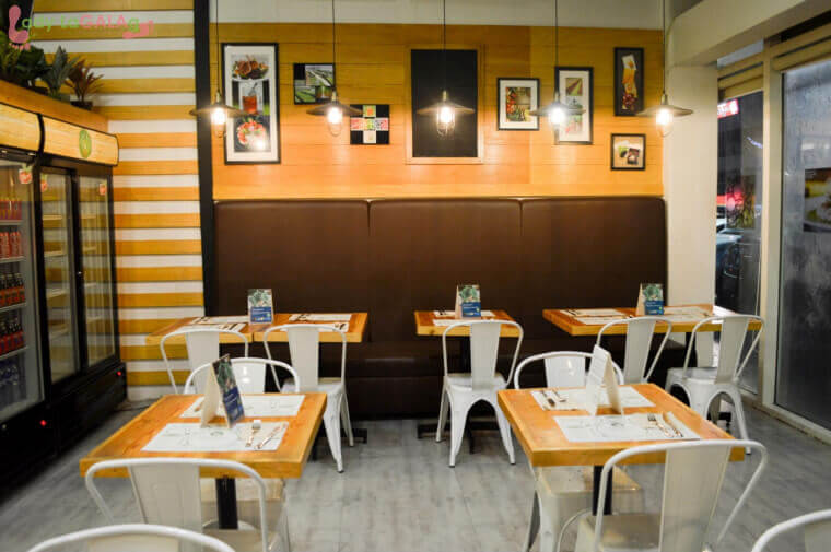 a restaurant in Molito