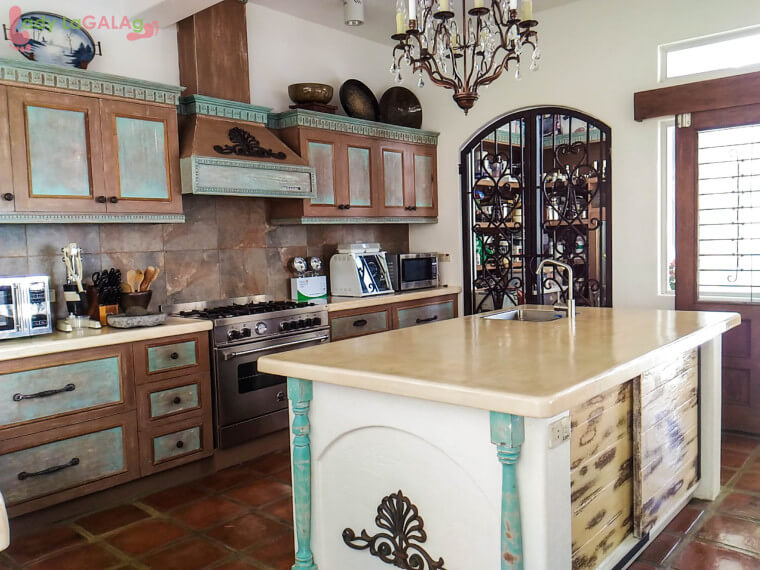 The kitchen of Villa Nonita is also a great spot for photoshoot in Tagaytay.